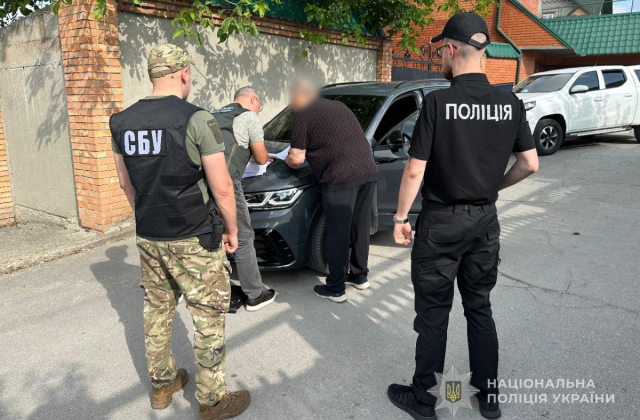 У Запоріжжі викрито масштабну схему продажу фіктивних документів для ухилення від мобілізації