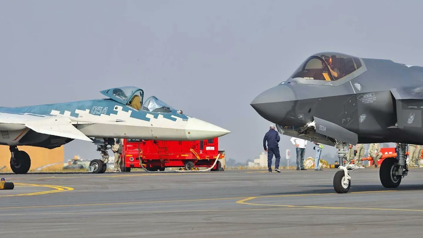 Індія відмовилася від закупівлі американських винищувачів F-35A. Яка альтернатива?
