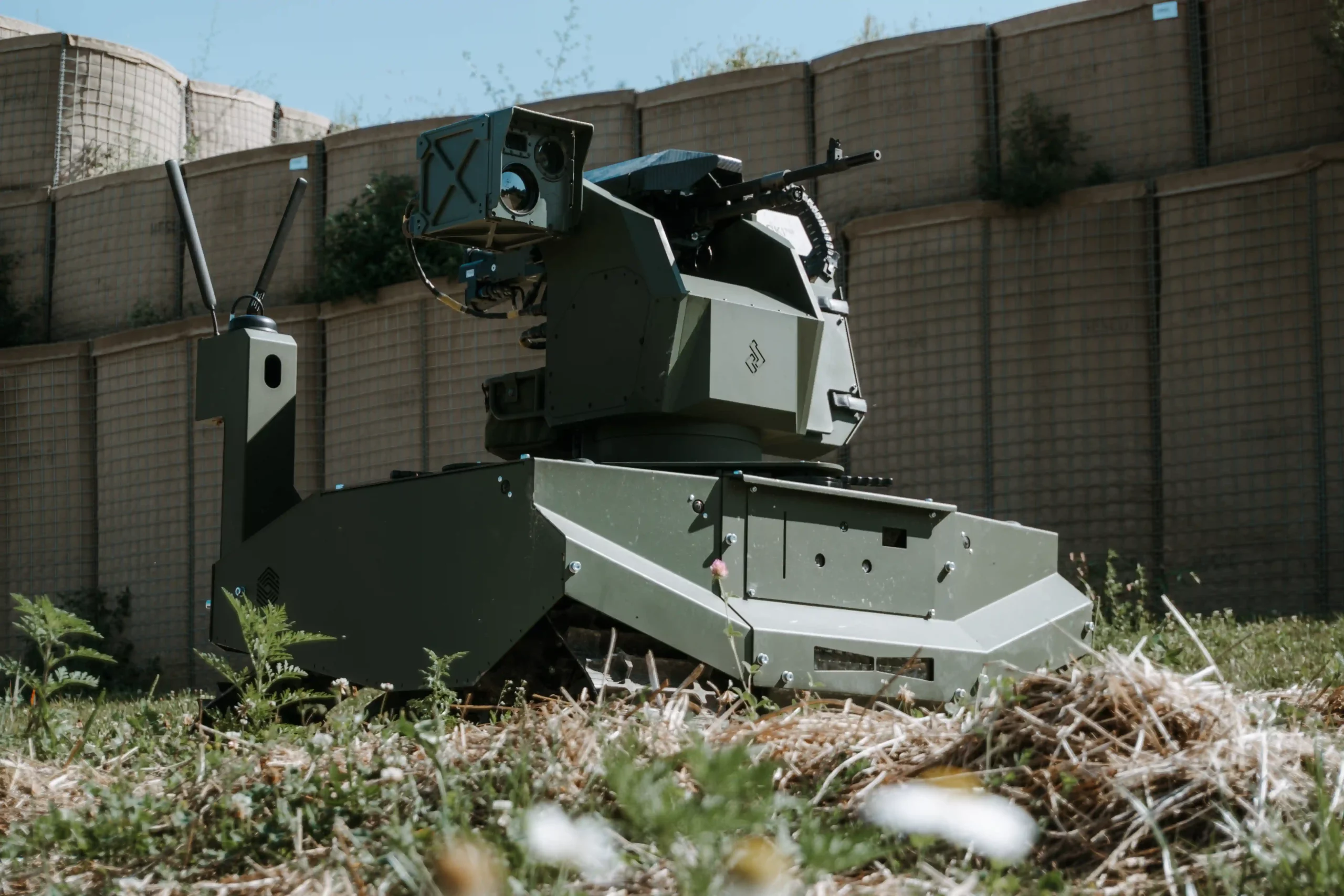 ARX Robotics представила українсько-європейський бойовий НРК Gereon для підвищення виживання солдатів